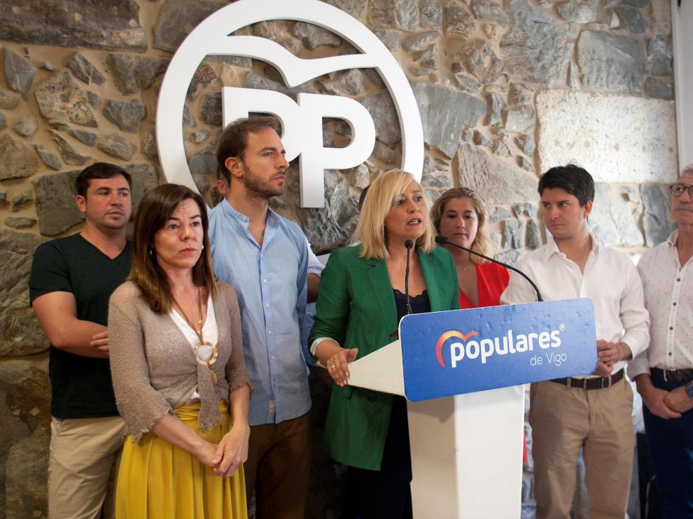 Elena Muñoz ha renunciado a su acta de concejal y ha dimitido como presidenta del PP en Vigo.