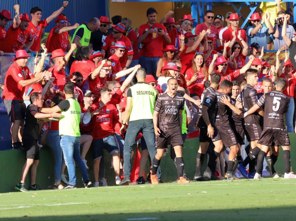 Partido de ascenso a Segunda B entre el Orihuela y el Tarazona