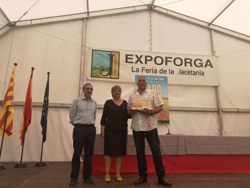 La Asociación de Criadores de Ovino Ansotano recibió el Premio Expoforga, en reconocimiento a su labor de recuperación de una raza autóctona de nuestra comarca.