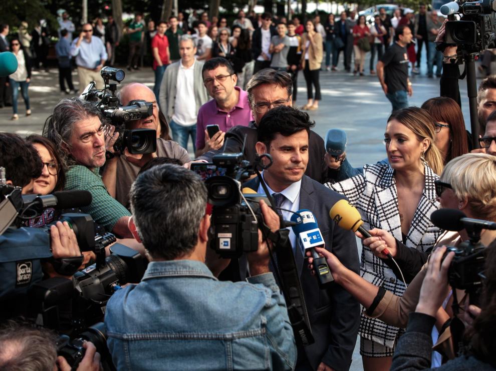 Javier Sánchez-Santos afirma ser hijo de Julio Iglesias.