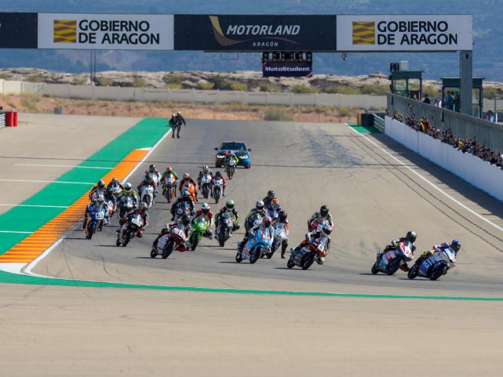 Salida de una de las carreras de la pasada edición de MotoStudent