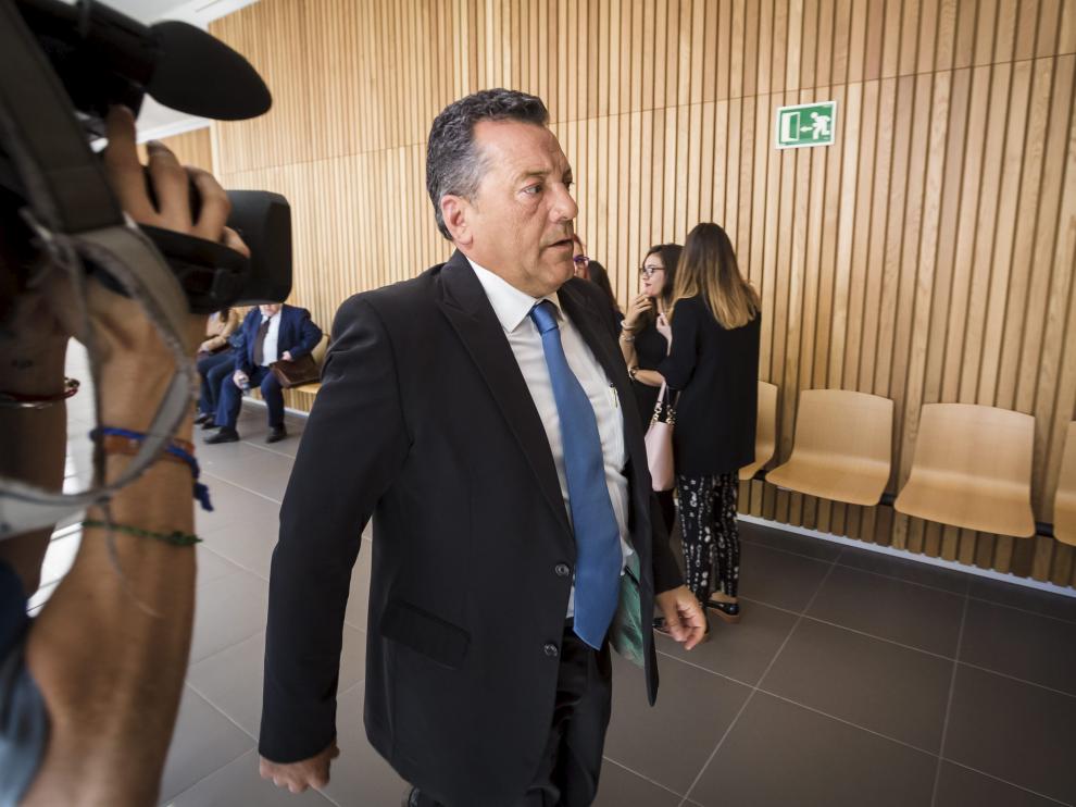 El acusado Tomás Laviña, en la Audiencia de Zaragoza, cuando se celebró el juicio.