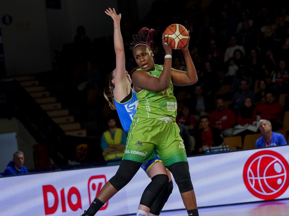 Umi Diallo en un partido de la pasada temporada con su último club, el Araski