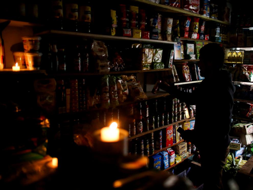 Argentina, sin luz.