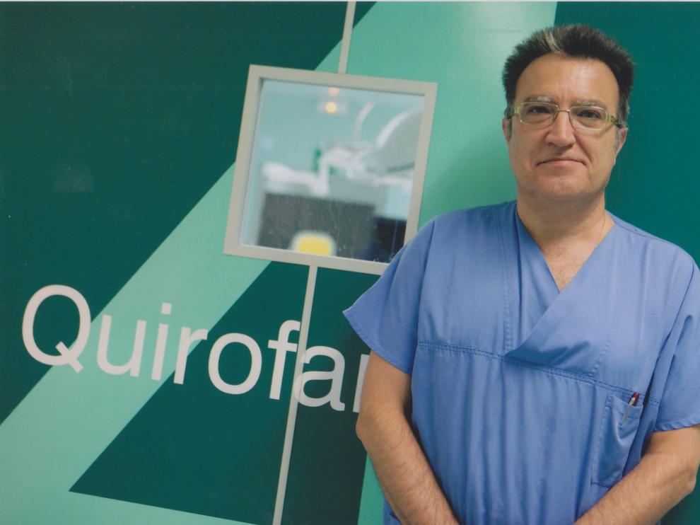 El doctor Fernando Martínez Ubieto está especializado en Cirugía de la Obesidad y Diabetes por laparoscopia en 3D.