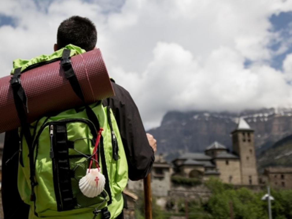El folleto está disponible en las oficinas de Turismo y en alojamientos de la zona.