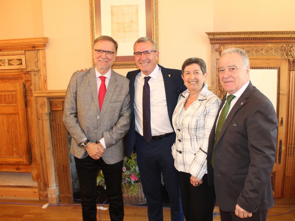 Marcelino iglesias, Paco Boya, Teresa Cunillera y Miguel Gracia.