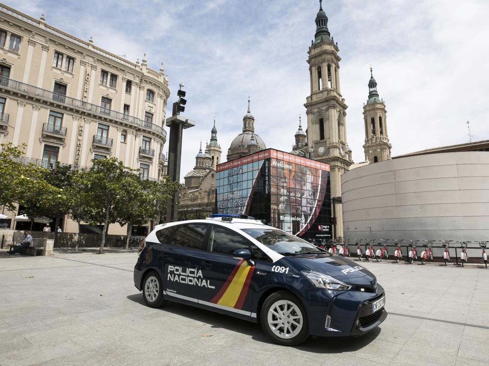 Zaragoza cuenta desde este miércoles con uno de los 12 vehículos que se han repartido por España con las últimas tecnologías.