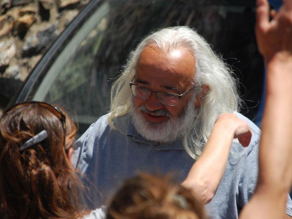 José Luis Murillo, maestro jubilado, en la fiesta de despedida que le hizo la comunidad educativa en Sahún.