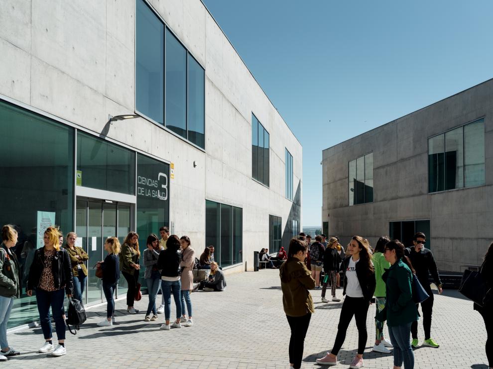 Foro del campus de la USJ. La autorización para que esta universidad pudiera impartir magisterio generó la polémica.