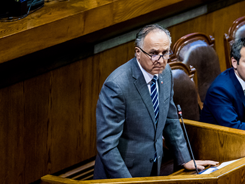 El canciller chileno Teodoro Ribera, a la izquierda.