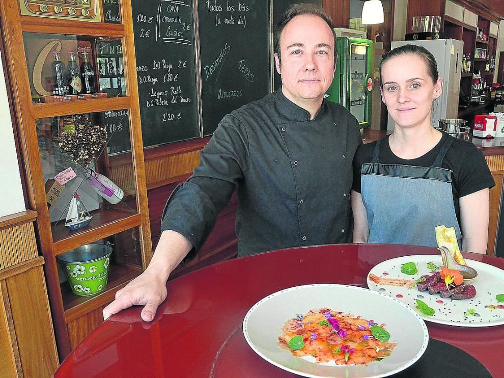 Jesús Quintín y Carmen Ayuda, en El Baruco del Condado.
