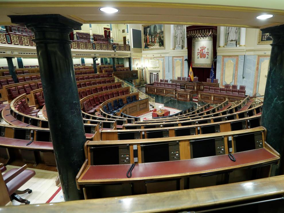 Muchos partidos del arco parlamentario proponen cosas raras.
