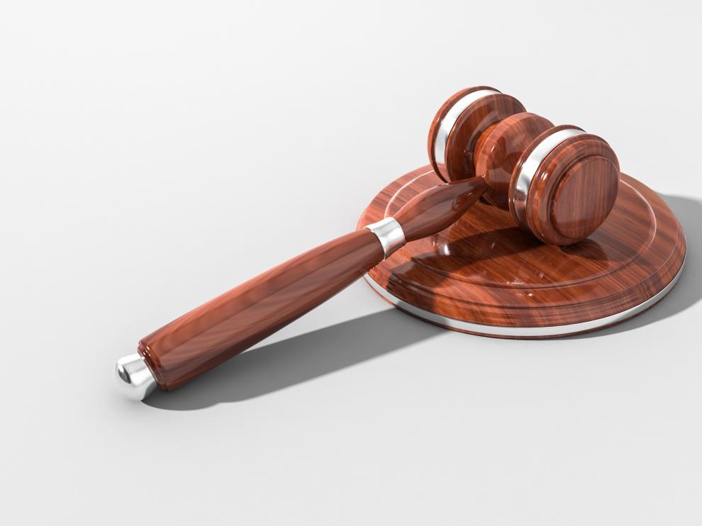 Debe facilitarse la justicia para todos.