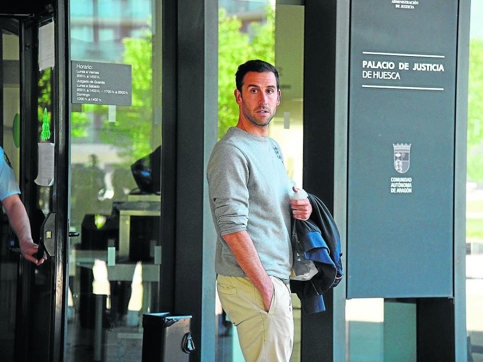 El futbolista Íñigo López, el pasado 30 de mayo tras declarar ante el juez Ángel de Pedro.