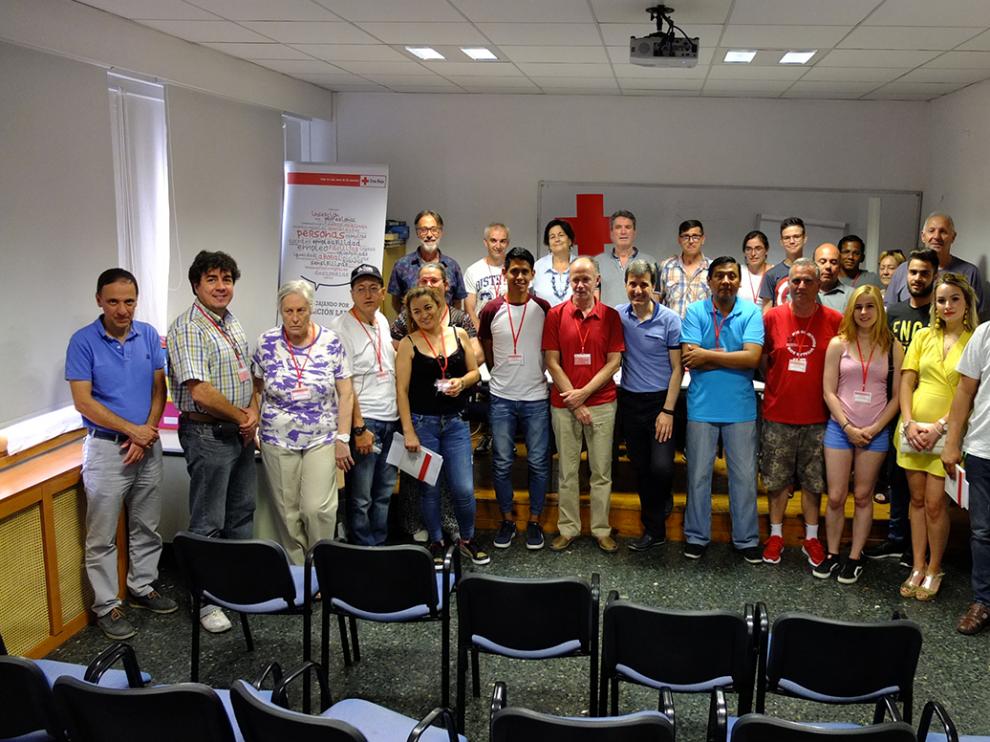 Los nuevos voluntarios de Cruz Roja en Huesca.