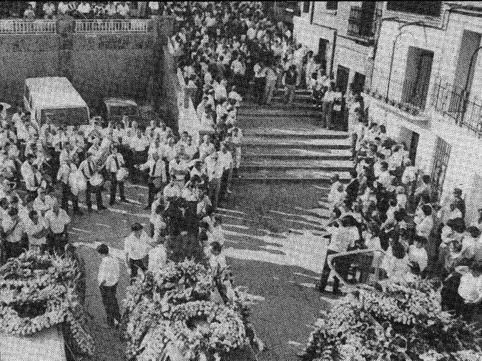 Momento del funeral en Encinacorba en 1988