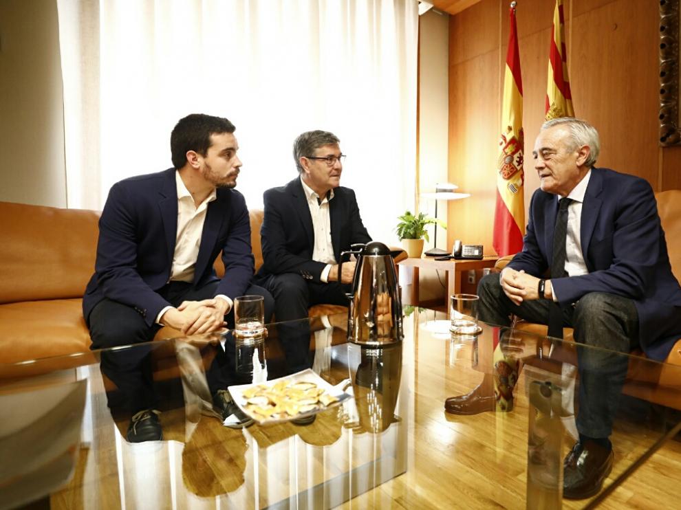 Darío Villagrasa y Vicente Guillén, con Javier Sada