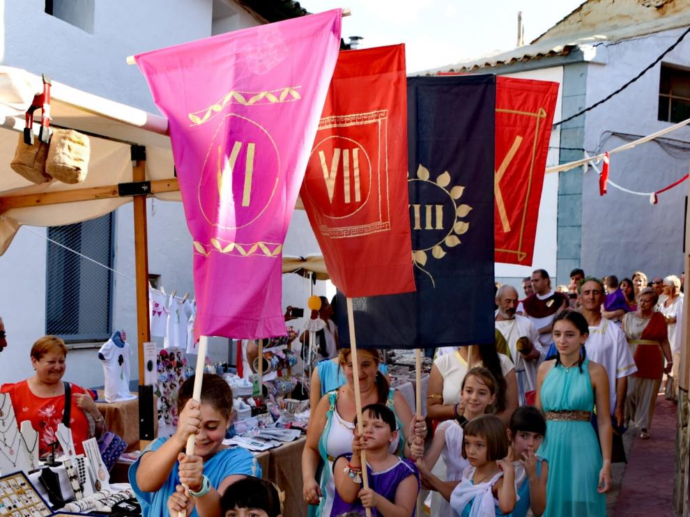 Una edición pasada de la feria romana de Almonacid de la Cuba.