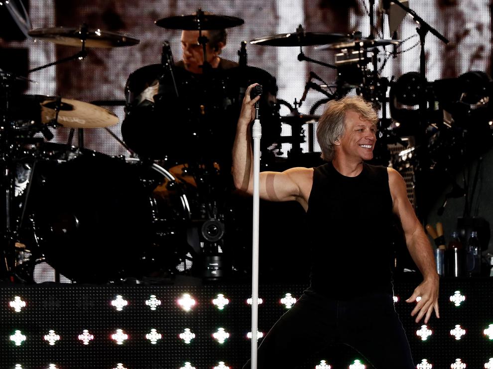 GRAF556. MADRID, 07/07/2019.- El cantante estadounidense Jon Bon Jovi, durante el concierto de su gira "This house is not for sale" ofrecido esta noche en el Wanda Metropolitano, en Madrid. EFE/Mariscal CONCIERTO DE BON JOVI EN MADRID