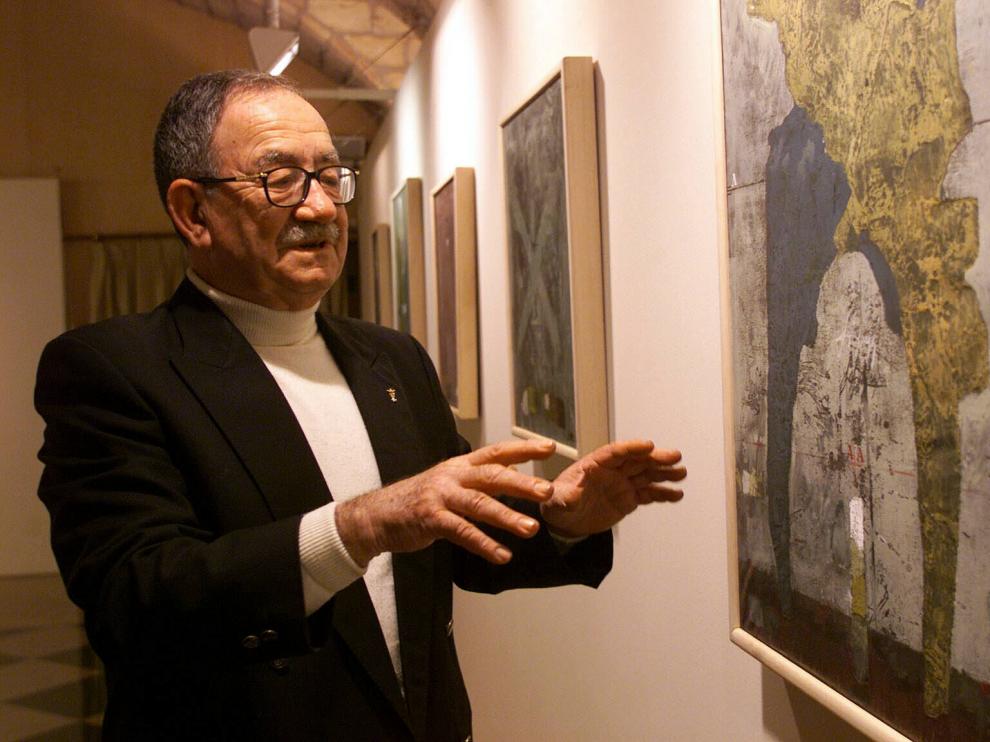 El grabador Mariano Rubio, durante la inauguración de una de sus exposiciones.