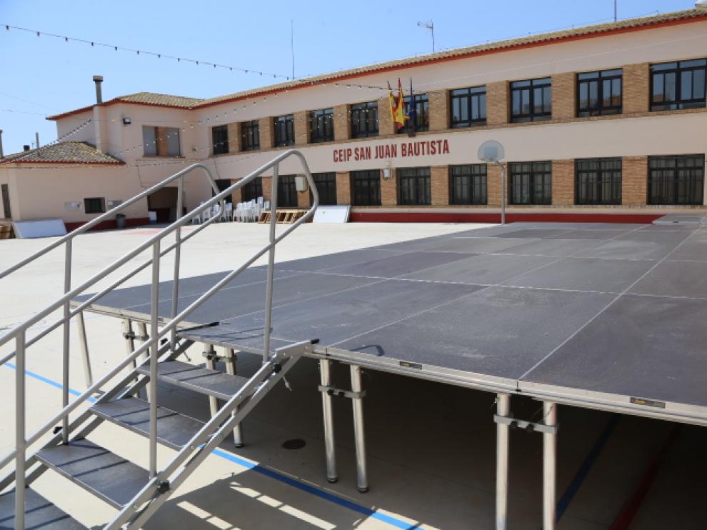 Los escenarios se instalaron por primera vez en el colegio San Juan Bautista.