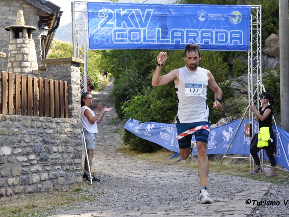Luis Alberto Hernando a su llegada a la meta en la carrera del año pasado.