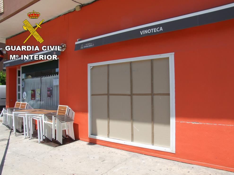 El bar 'Jardín' de Alcañiz, donde se produjo el robo.