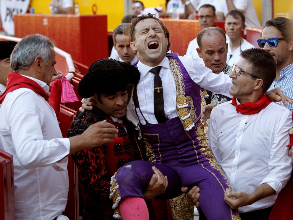 Grave cogida a Rafaelillo en San Fermín.