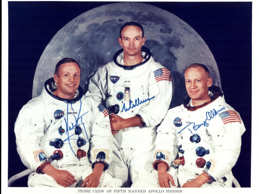 Fotografía cedida por la NASA donde aparecen los astronautas del Apolo 11.