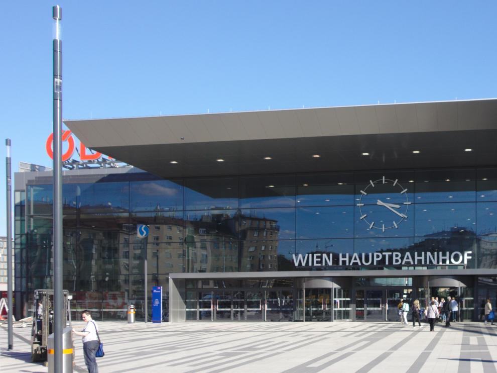 El suceso tuvo lugar frente a la Estación Central de Viena.