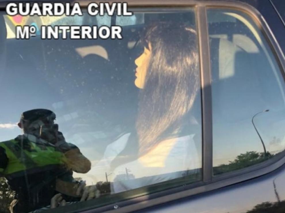 El maniquí con peluca y ropa que utilizaba una conductora.