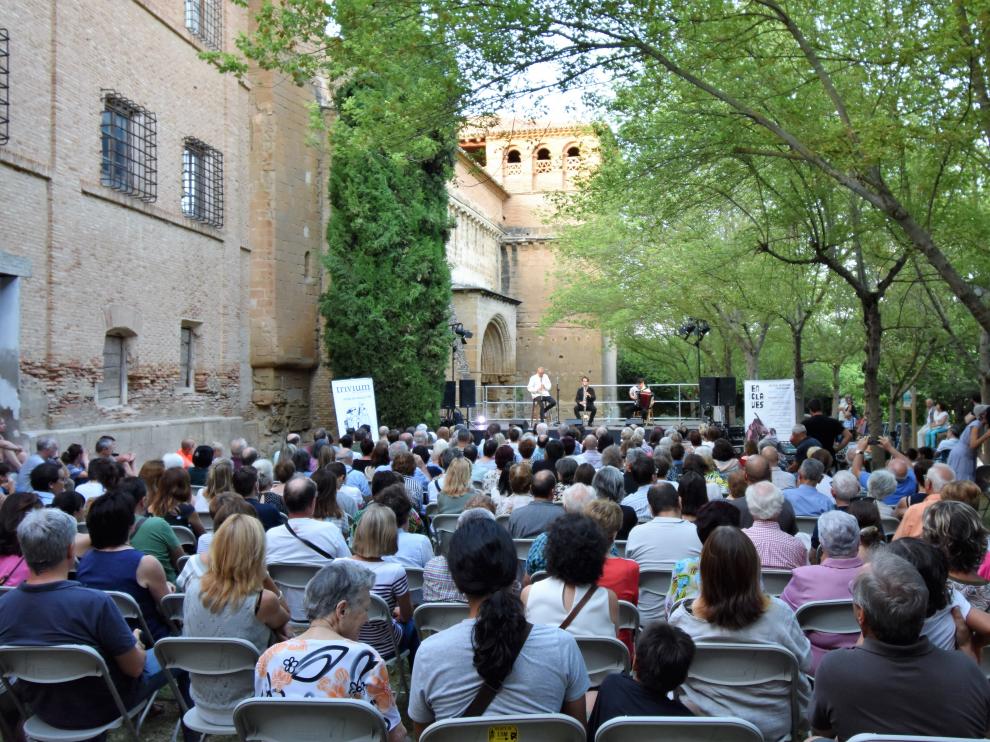 Cerca de 400 personas asistieron al concierto de Trivium Klezmer en el monasterio de Casbas