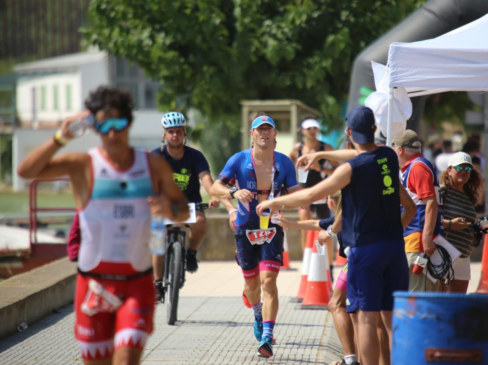 Jordi Montraveta y Usoa Ostolaza vencedores del III Half Triatlón de Mequinenza.