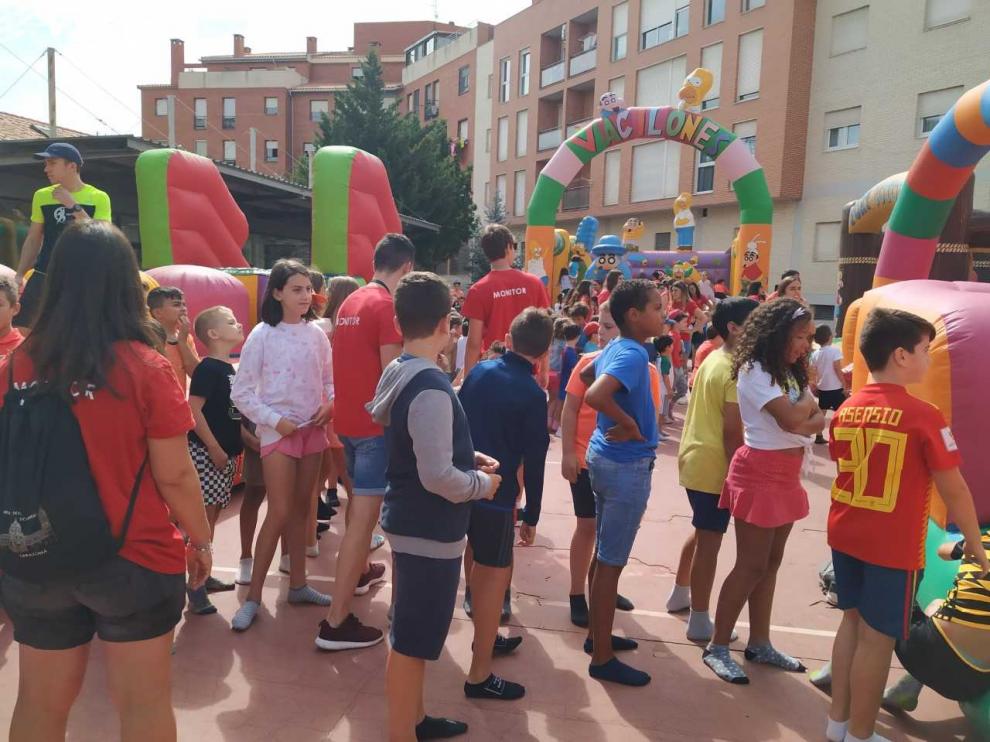 Los 411 niños del primer turno se han reunido en las instalaciones de la ludoteca.