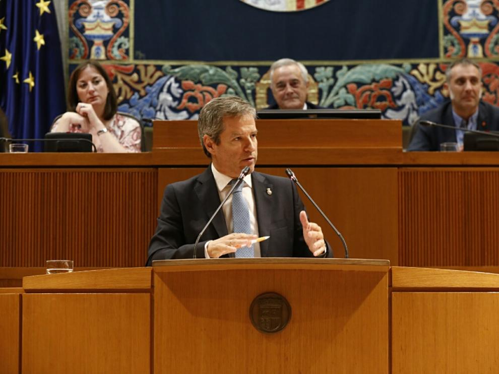 Segunda sesión del debate de investidura de Lambán en las Cortes de Aragón.