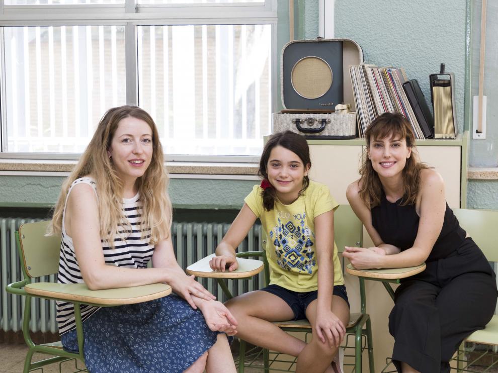 Pilar Palomero, Andrea Fandos y Natalia de Molina en el rodaje de 'Las niñas' en Zaragoza