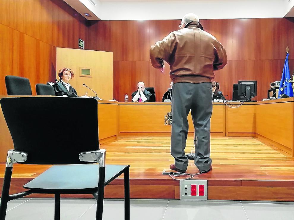 El acusado, durante el juicio celebrado a finales de abril en la Audiencia de Zaragoza.