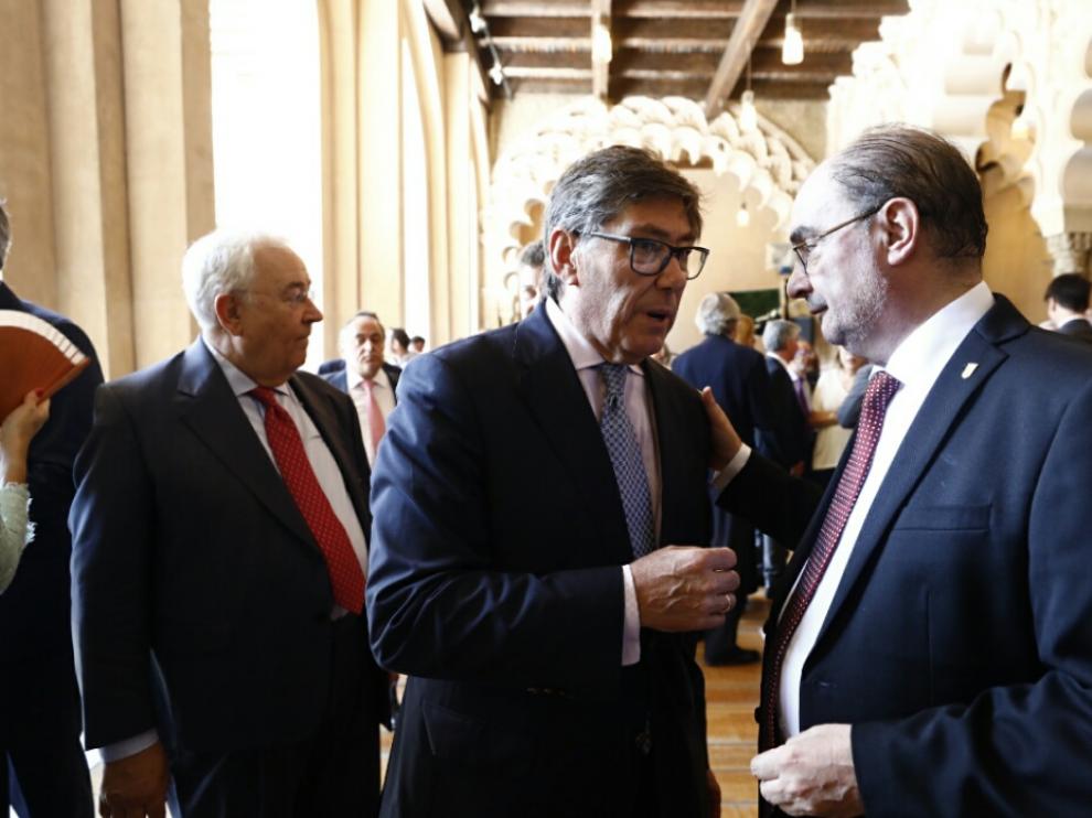 Toma de posesión de Javie Lambán como presidente de Aragón en el palacio de la Aljafería