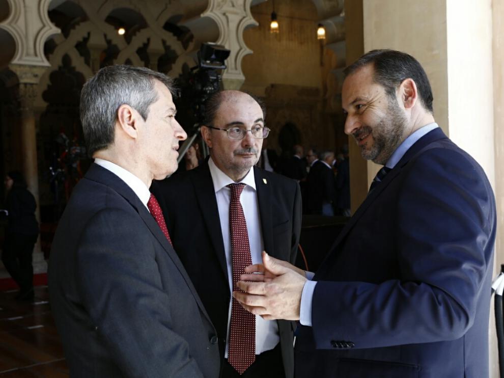 Toma de posesión de Javie Lambán como presidente de Aragón en el palacio de la Aljafería