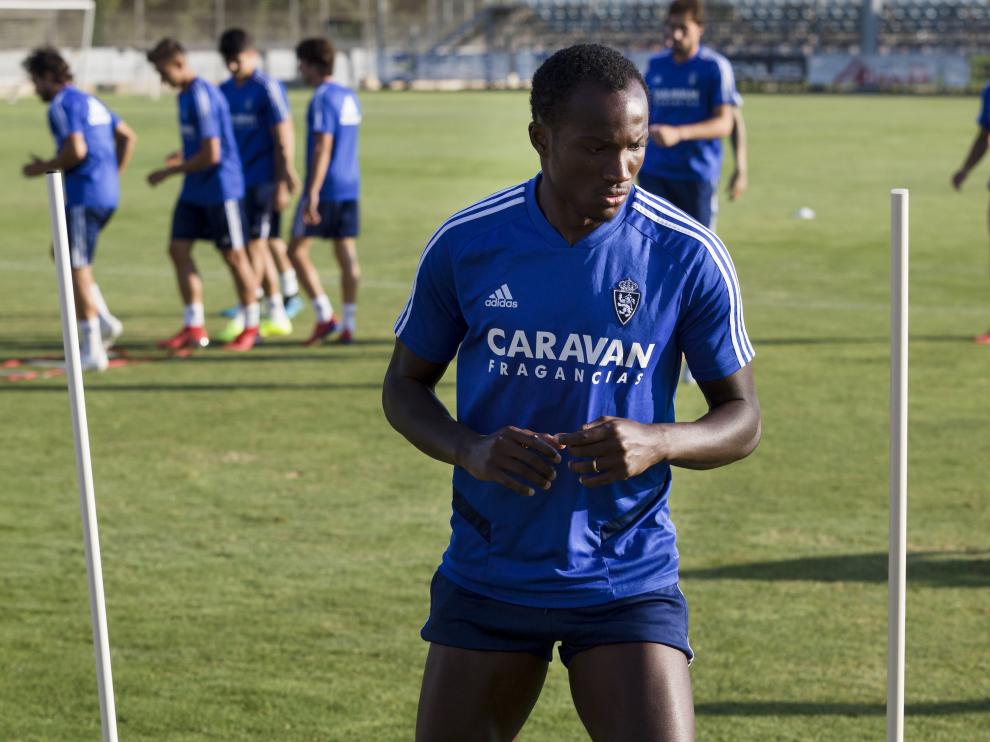 Raphael Dwamena, en un entrenamiento reciente en la Ciudad Deportiva.
