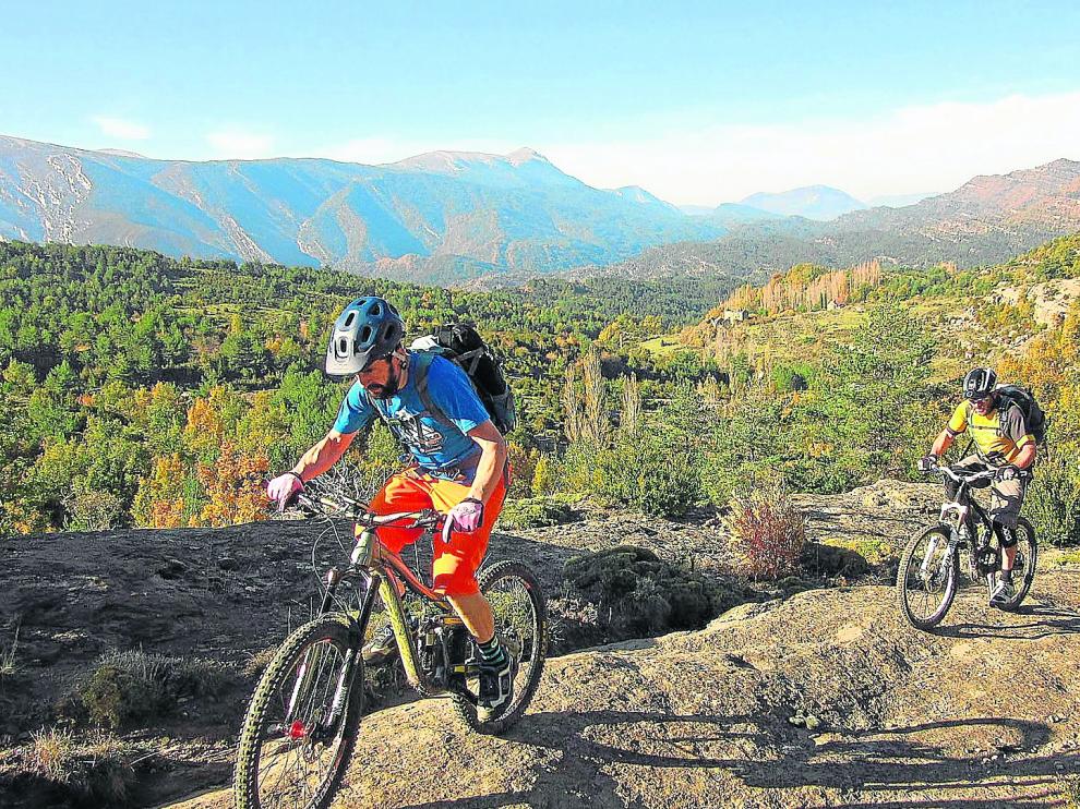 Bentué de Nocito. Etapa 1 de la ruta Prepirenaica All Mountain.