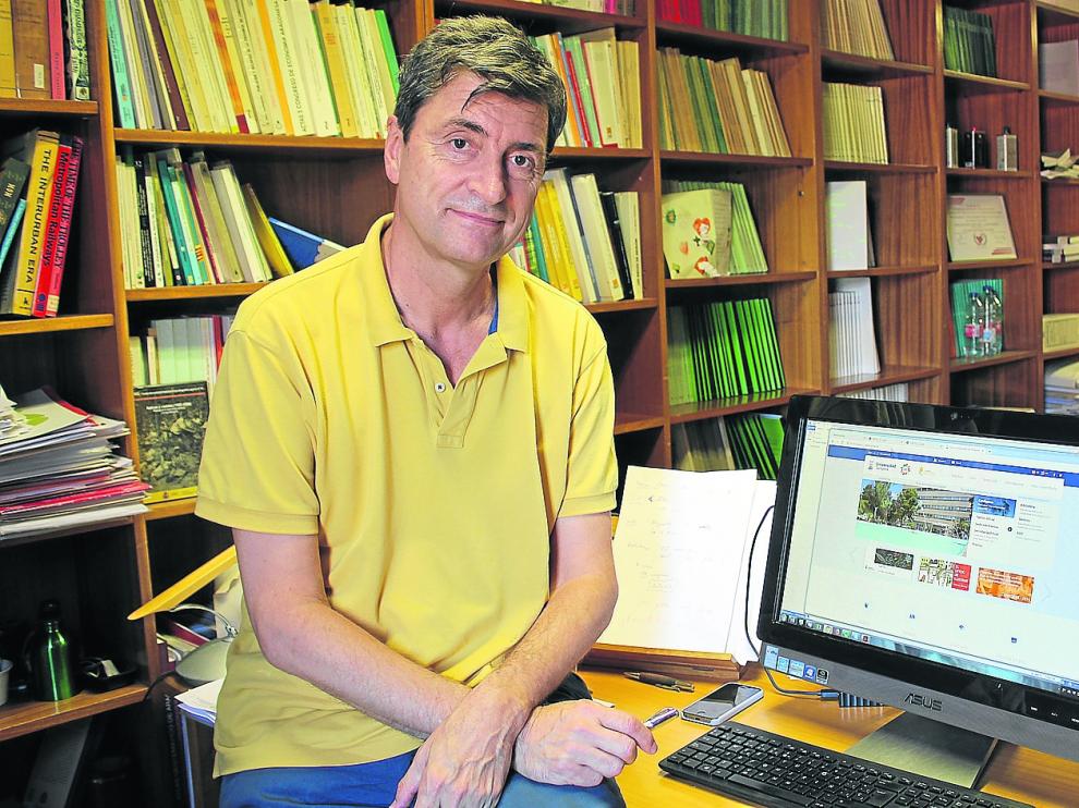 Vicente Pinilla, profesor de de Estructura e Historia y Economía Pública de la Facultad de Economía y Empresa de la Universidad de Zaragoza