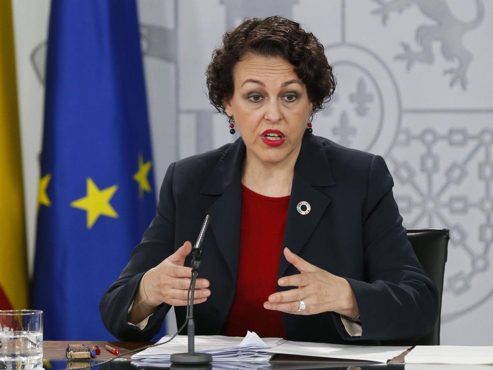 GRAF4266. MADRID, 09/08/2019.- La ministra de Trabajo Magdalena Valerio, durante la rueda de prensa celebrada tras el Consejo de MInistros, este viernes en el palacio de la Moncloa. EFE/Paco Campos Rueda de presa tras el Consejo de Ministros