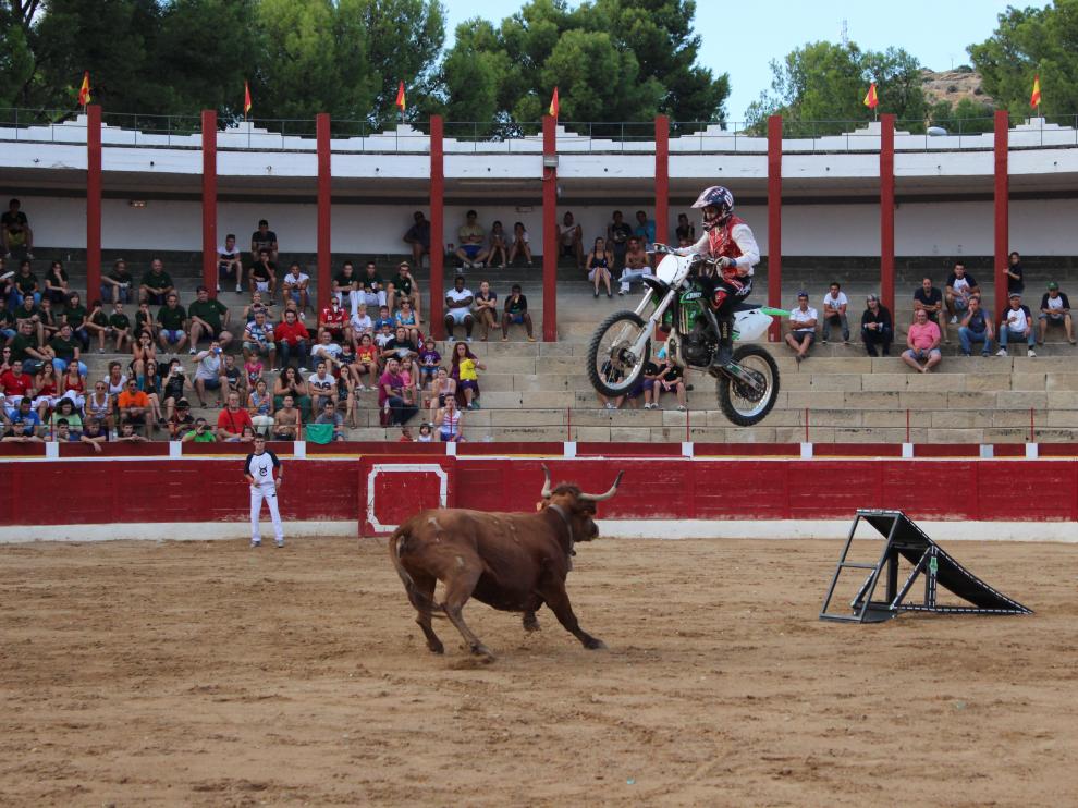 Una imagen de archivo de un concurso de recortadores en las fiestas de Alcañiz.