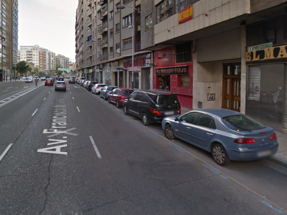El suceso ocurrió a las 7.15 de este miércoles a la altura del número 20 de la avenida de Goya en Zaragoza.