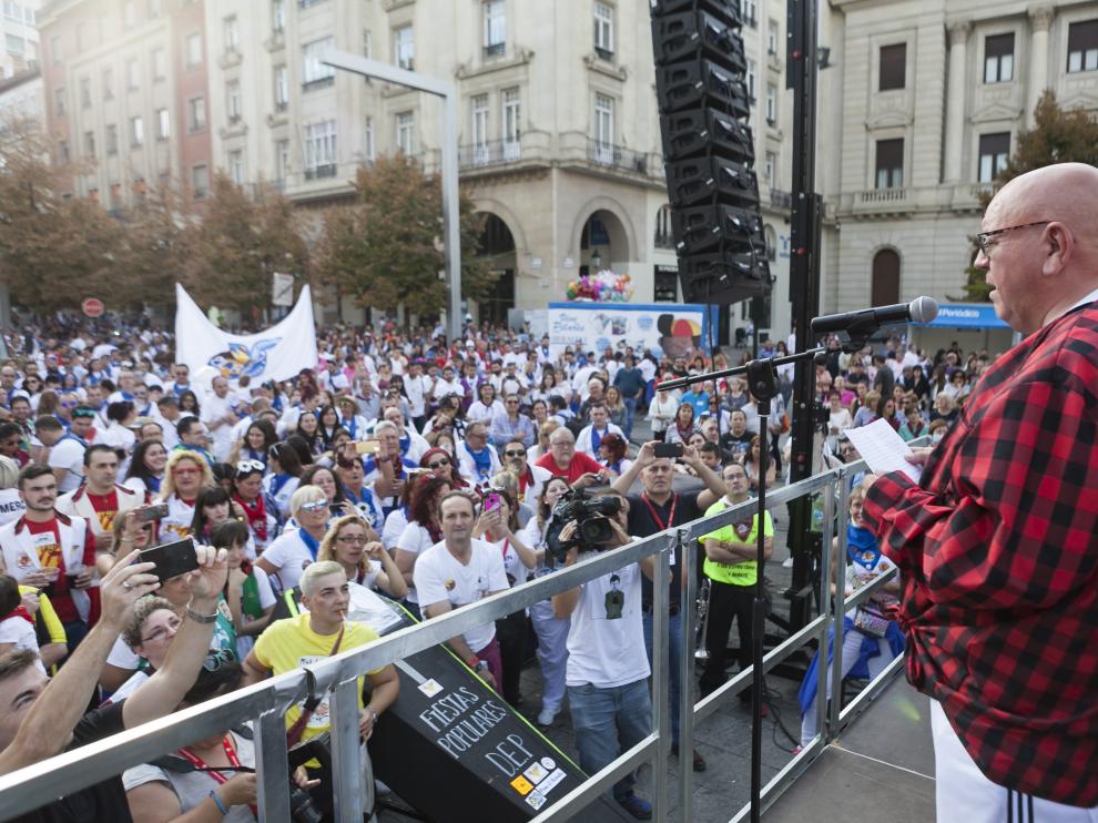 Pregón de Interpeñas durante las pasadas fiestas, a cargo de Alfonso Blasco.