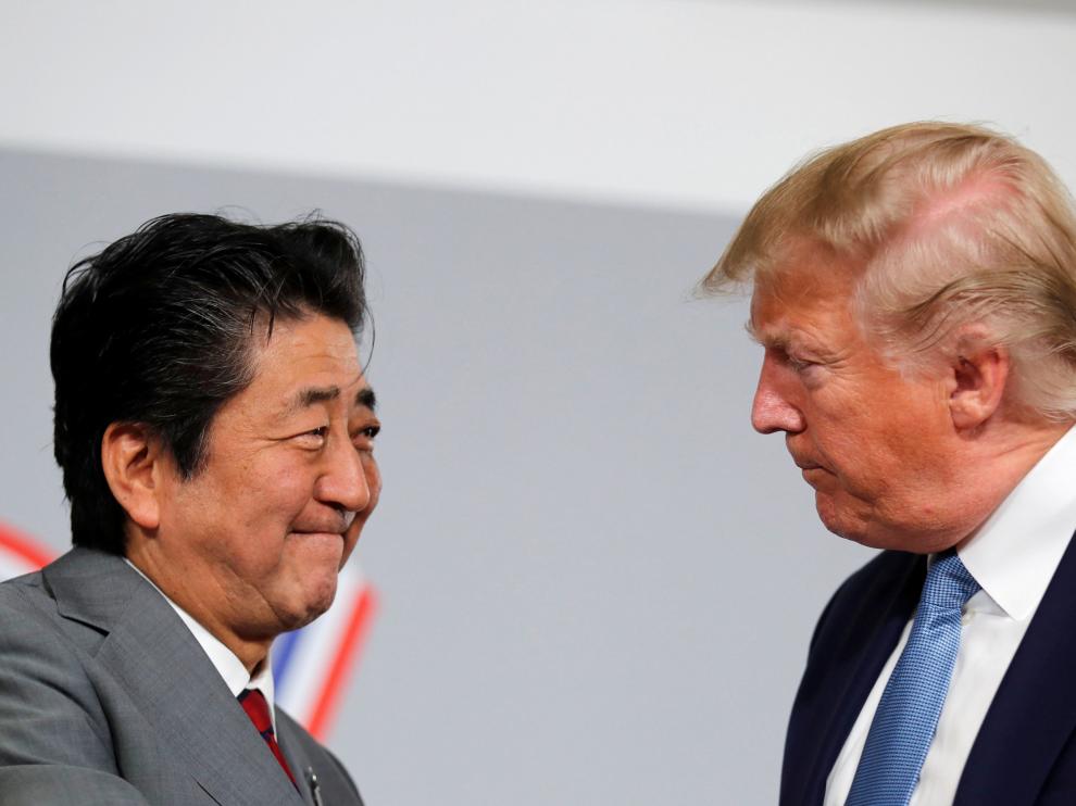El primer ministro japonés, Shinzo Abe,y el presidente de Estados Unidos, Donald Trump.