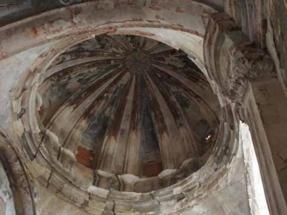 Detalle del interior de la capilla, que lleva 50 años tapiada.