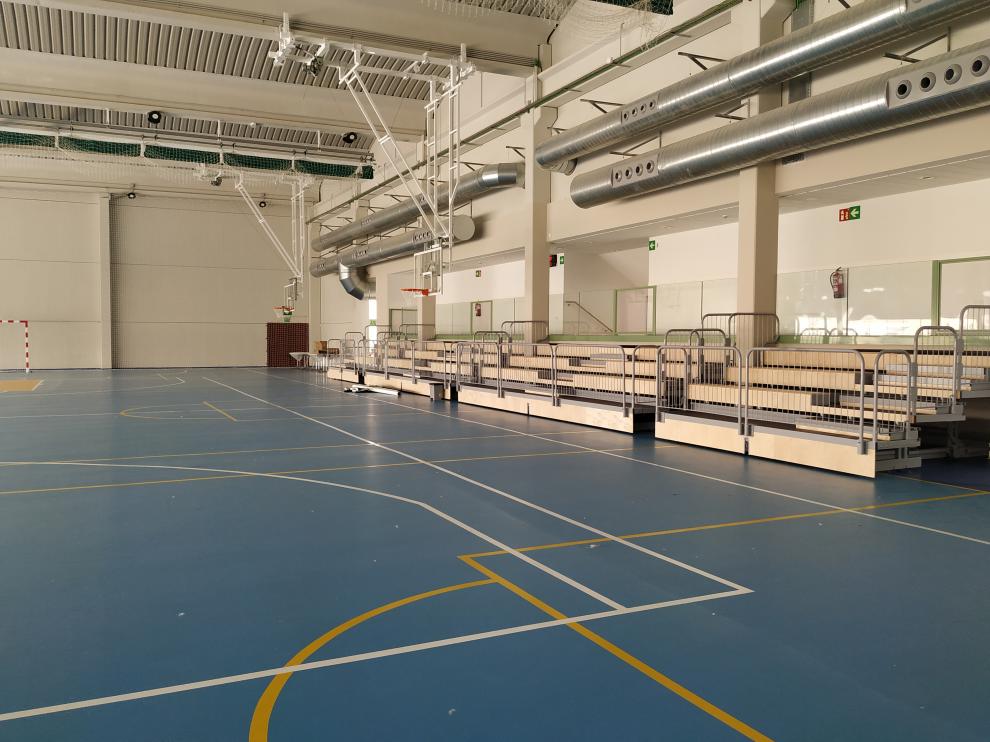Imagen del interior del nuevo polideportivo de Alagón.